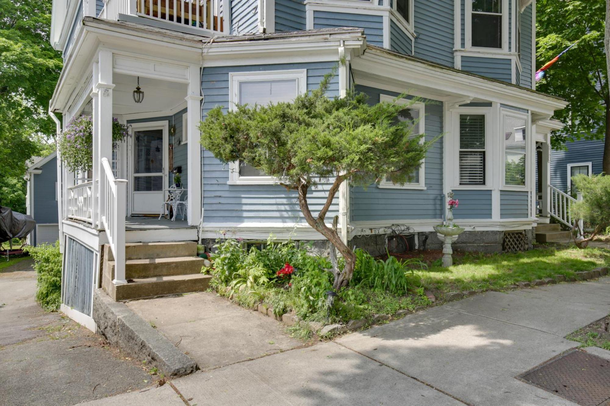Quaint Beverly Townhome Walk To Beach And Downtown! Exterior photo