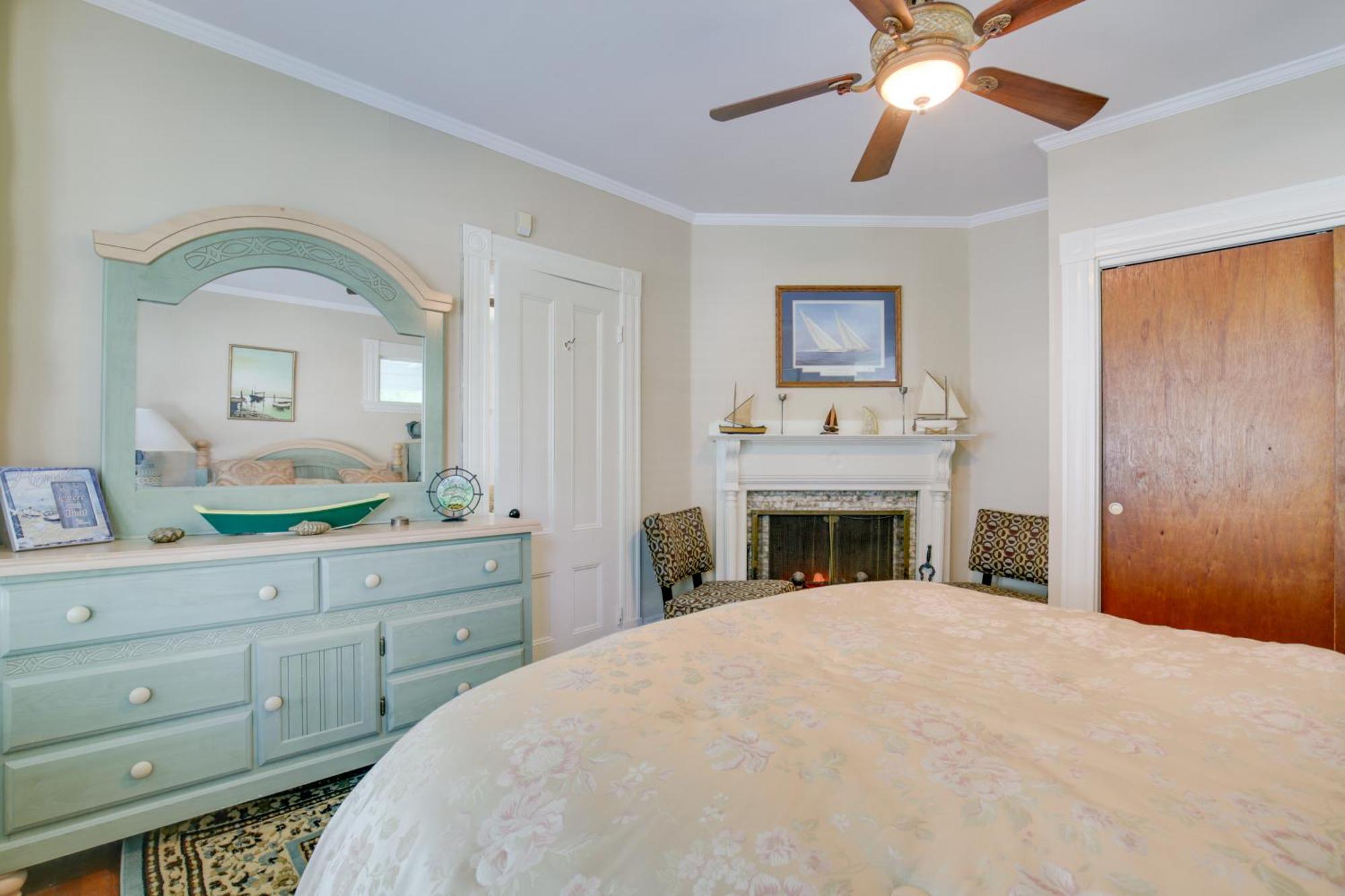 Quaint Beverly Townhome Walk To Beach And Downtown! Exterior photo
